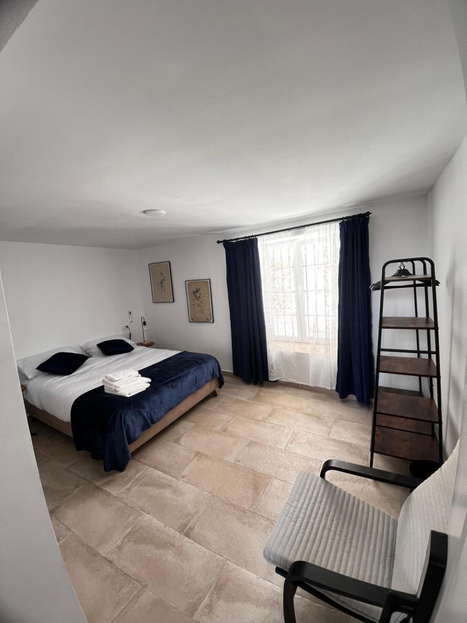 Shanti'S Andalusian Rooms Malaga Exterior photo