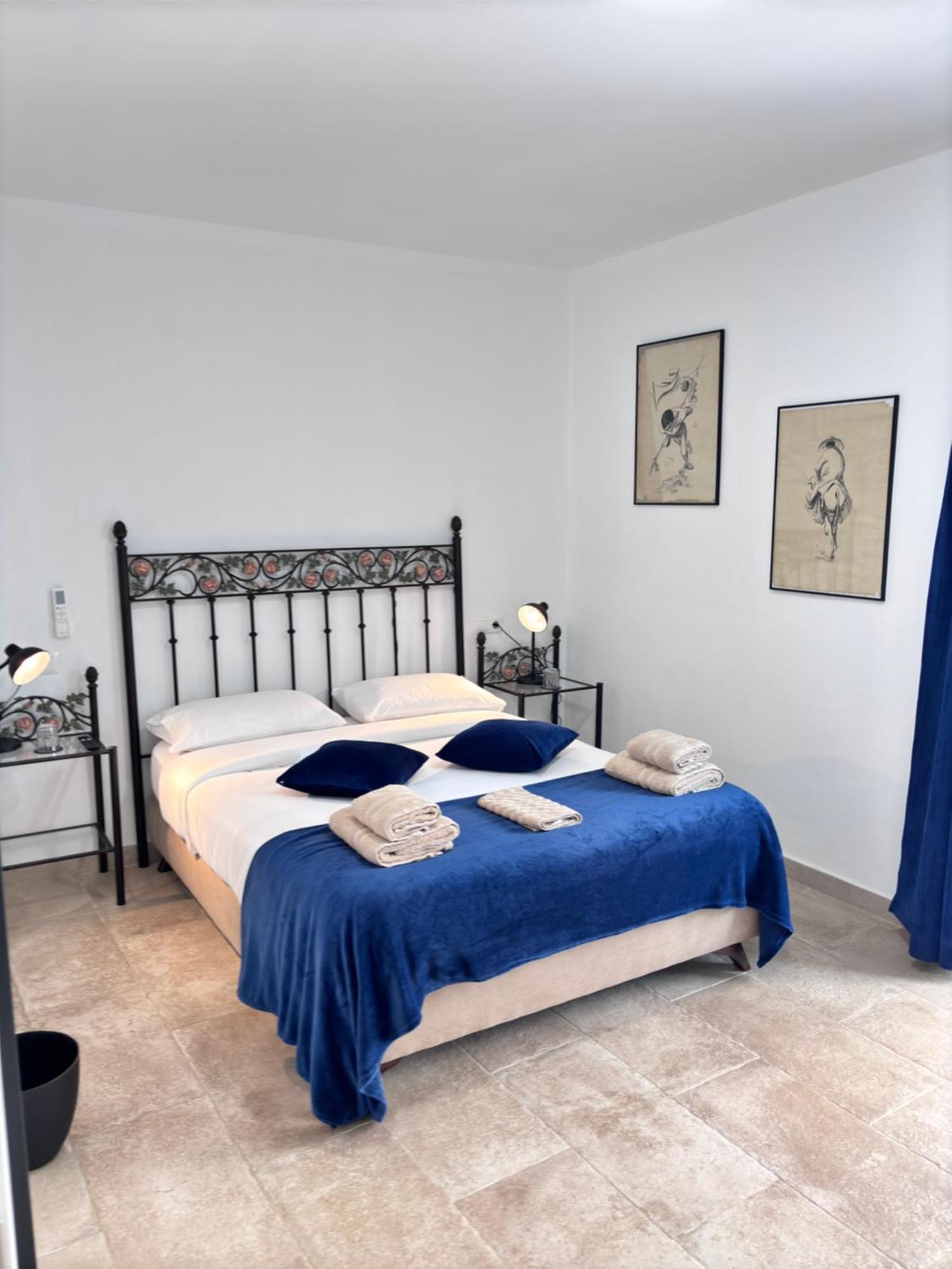 Shanti'S Andalusian Rooms Malaga Exterior photo